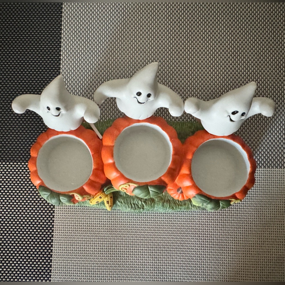 Partylite Ghost Trio Tealight Holder - Picture 4 of 7